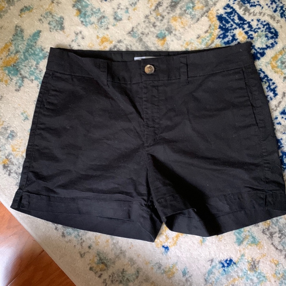 Black Old Navy everyday short